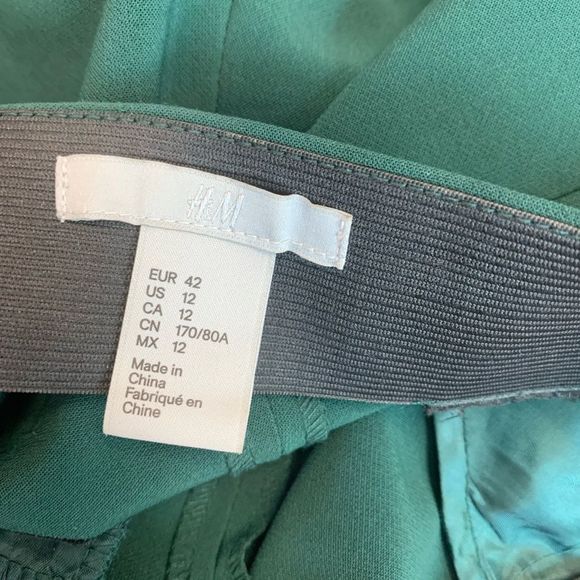 H&m dark green high waisted dress shorts Sz 12 - Picture 7 of 11